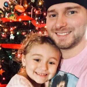 Meet your Posher, Travis